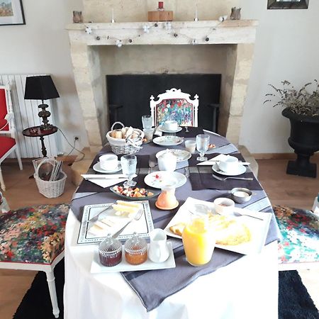 La Gentilhommiere Bed and Breakfast Saint-Aubin-de-Branne Buitenkant foto